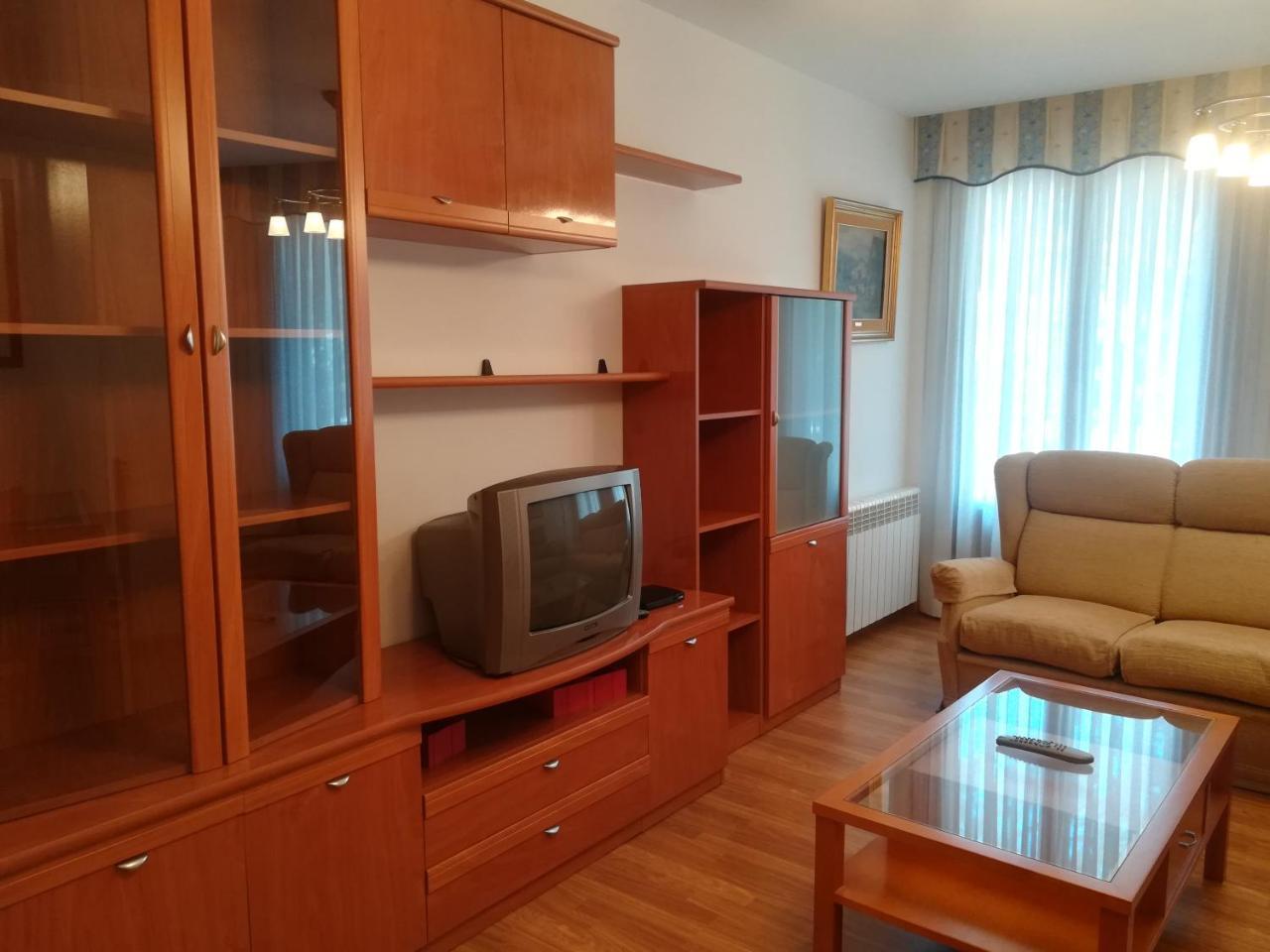 Apartamento "Paseo Del Sauco" Эскарай Экстерьер фото